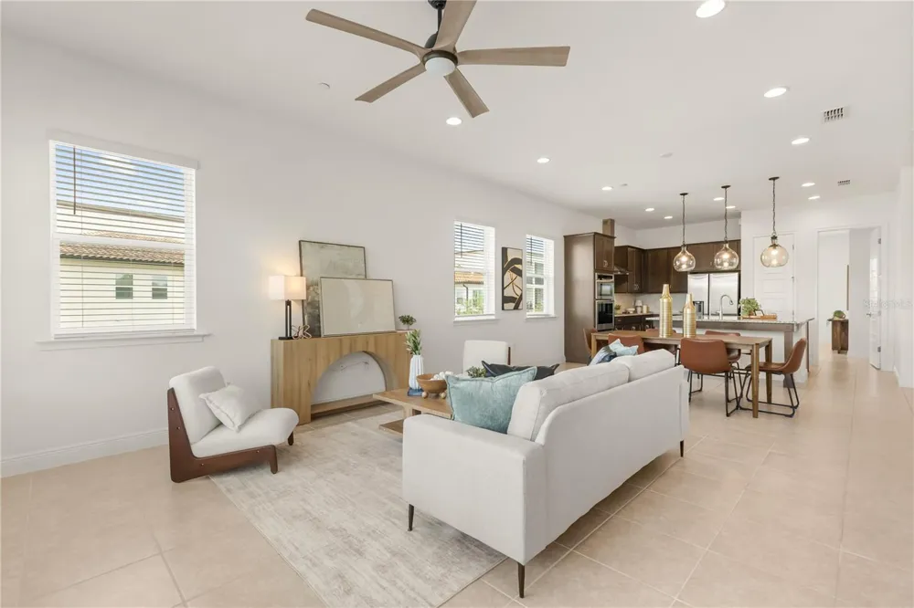 9892 BUCKLOW HILL DRIVE Orlando, FL 32832