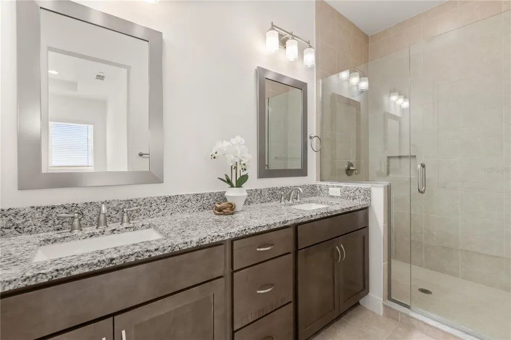 9892 BUCKLOW HILL DRIVE Orlando, FL 32832
