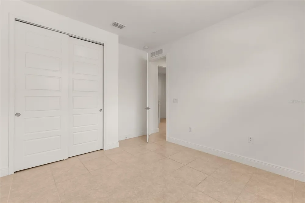 9892 BUCKLOW HILL DRIVE Orlando, FL 32832