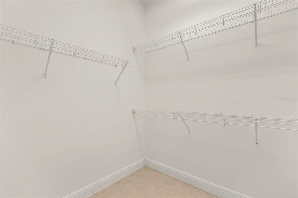 9892 BUCKLOW HILL DRIVE Orlando, FL 32832