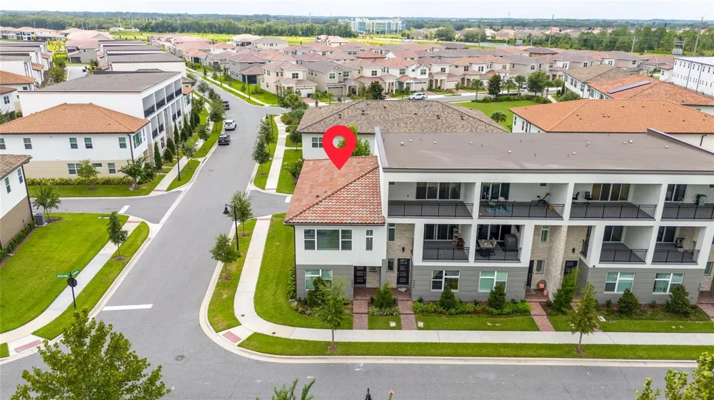 9892 BUCKLOW HILL DRIVE Orlando, FL 32832