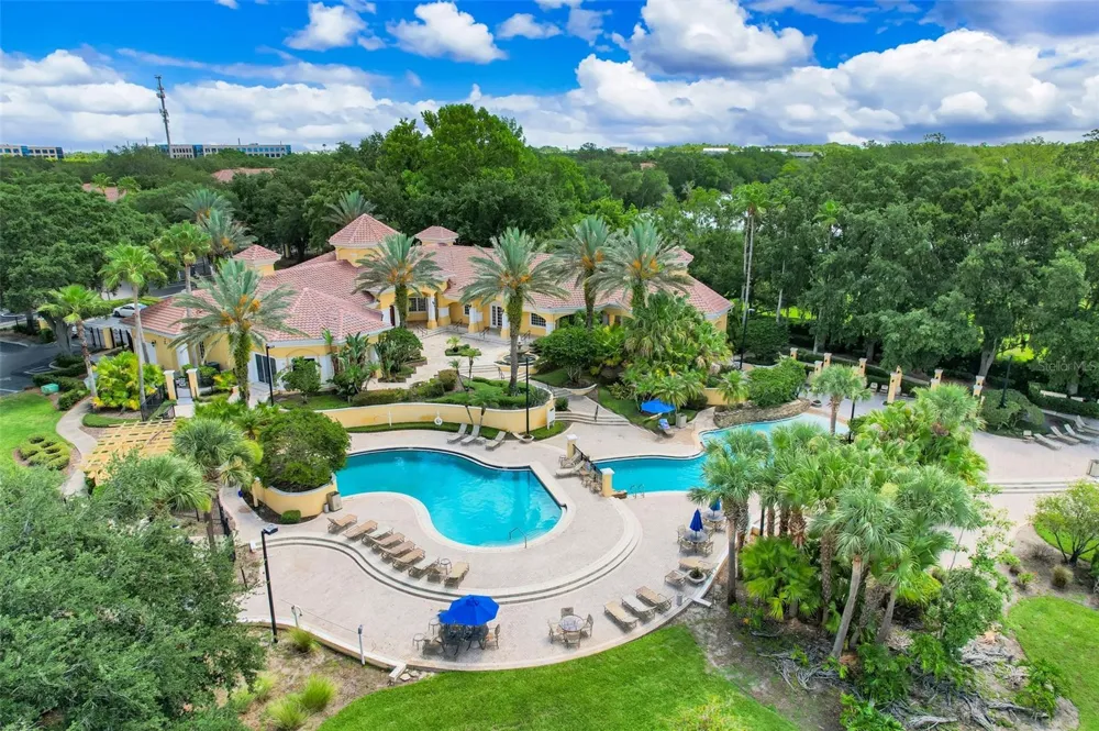 1150 LAKE SHADOW CIRCLE #3305 Maitland, FL 32751