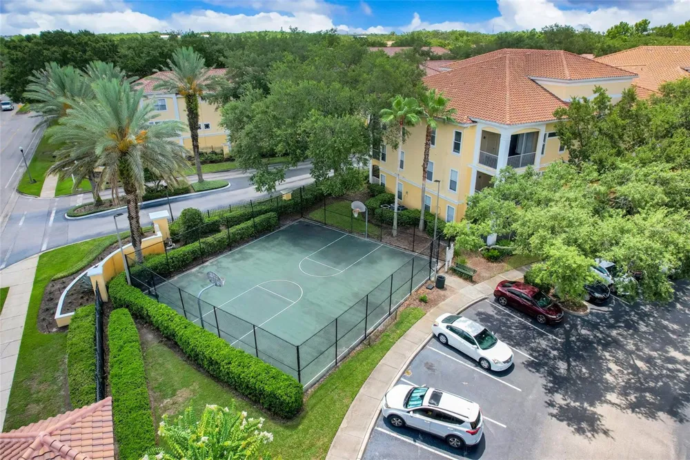 1150 LAKE SHADOW CIRCLE #3305 Maitland, FL 32751