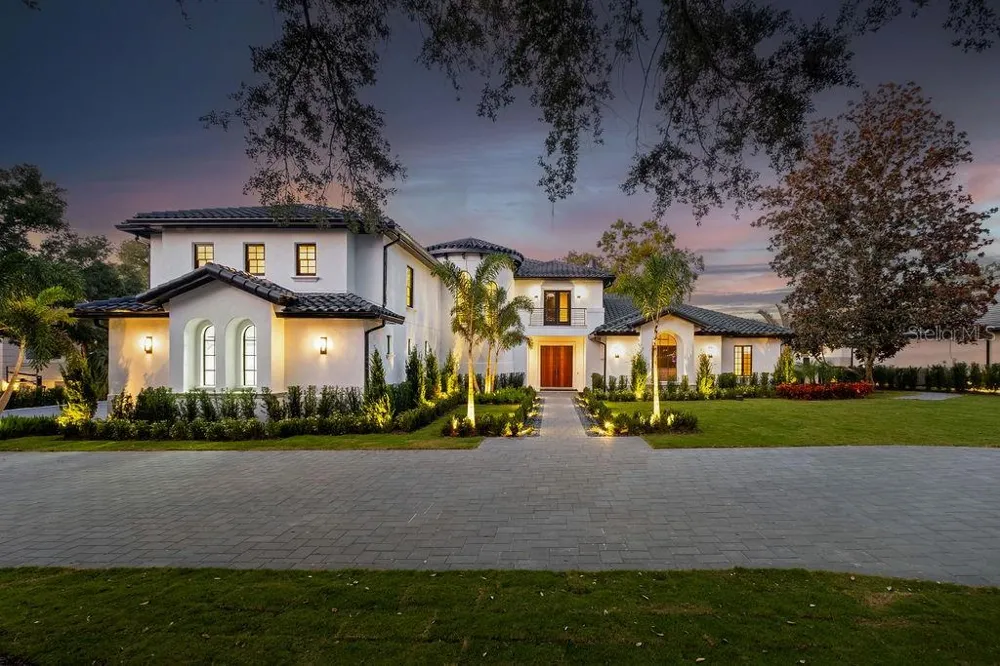 9725 CHESTNUT RIDGE DRIVE Windermere, FL 34786