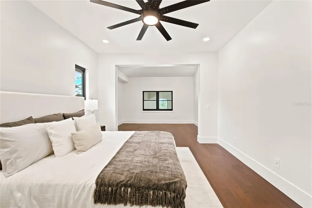 9725 CHESTNUT RIDGE DRIVE Windermere, FL 34786