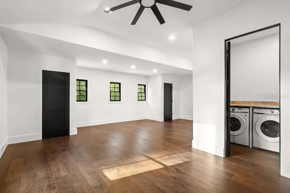 9725 CHESTNUT RIDGE DRIVE Windermere, FL 34786