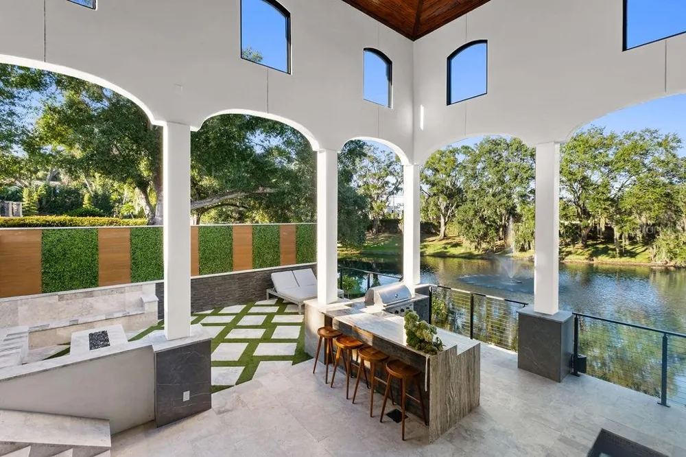 9725 CHESTNUT RIDGE DRIVE Windermere, FL 34786
