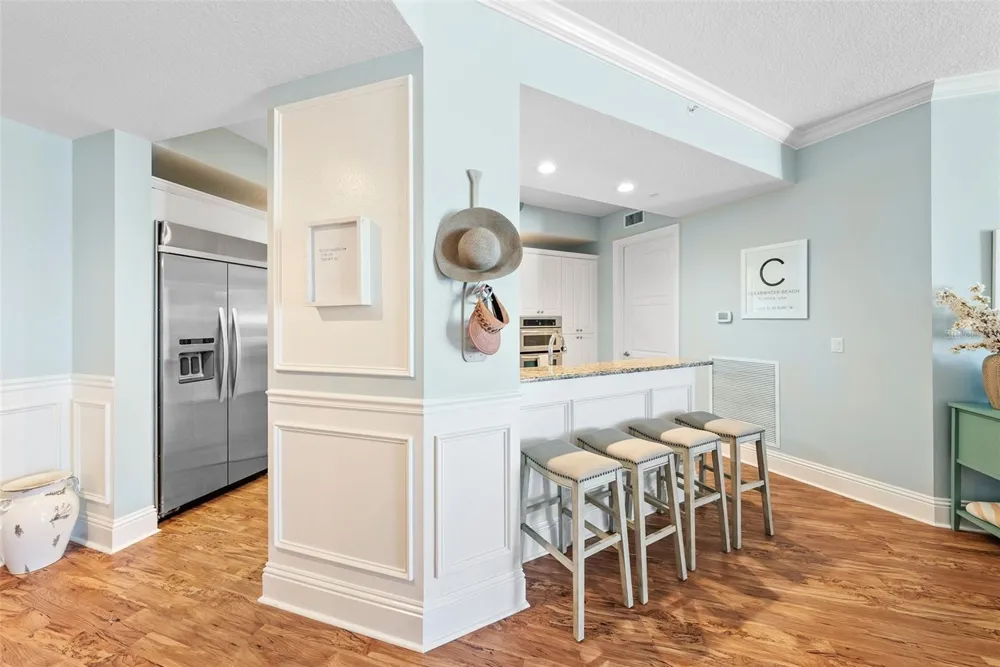 470 MANDALAY AVENUE #303 Clearwater, FL 33767
