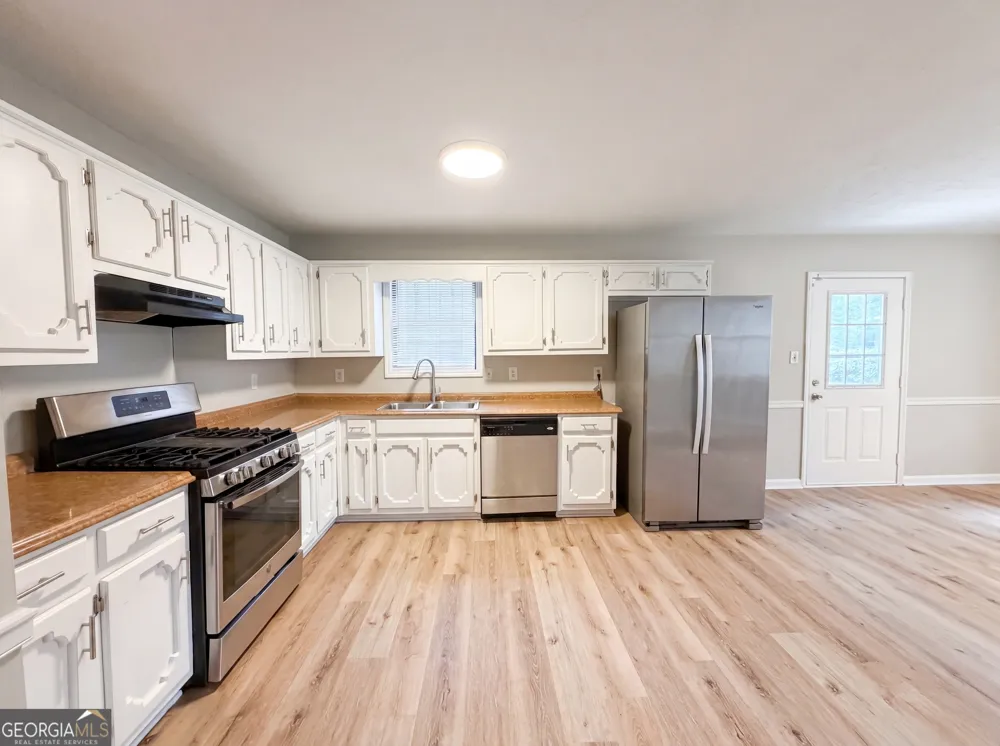 3193 Pinto DR Powder Springs, GA 30127