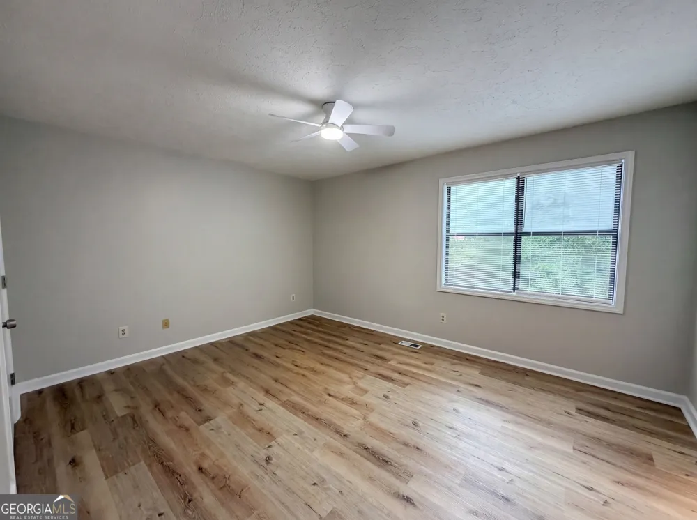 3193 Pinto DR Powder Springs, GA 30127
