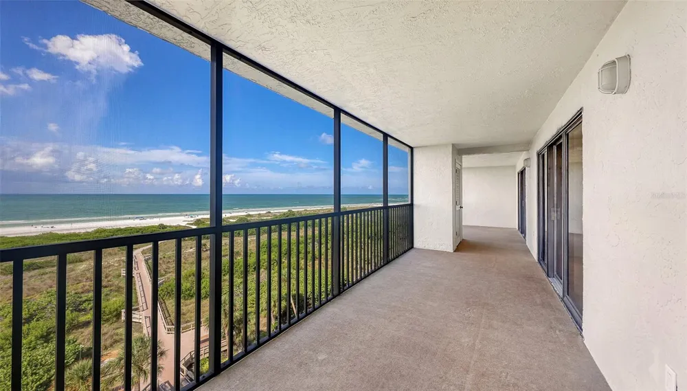 420 BEACH ROAD #706 Sarasota, FL 34242
