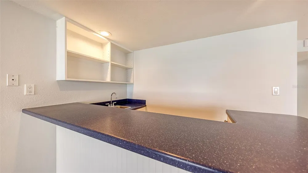420 BEACH ROAD #706 Sarasota, FL 34242
