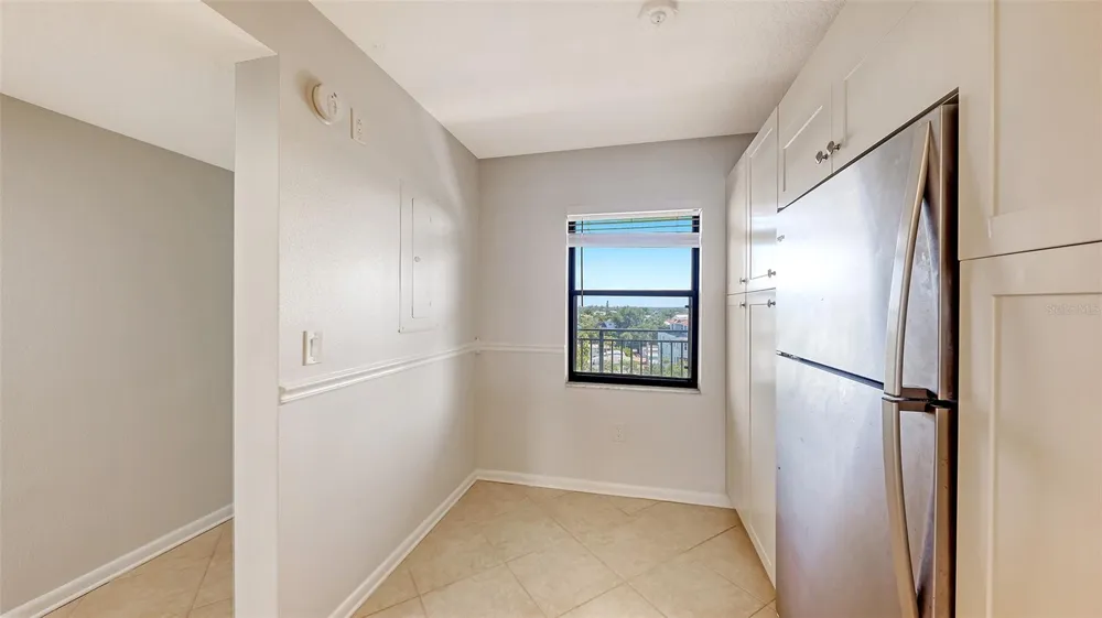 420 BEACH ROAD #706 Sarasota, FL 34242