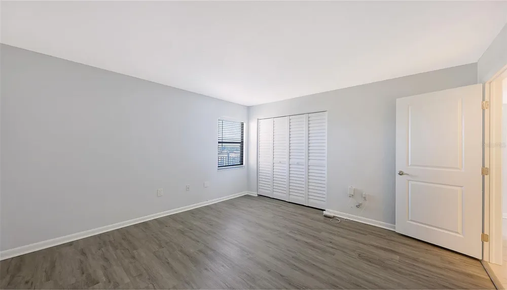 420 BEACH ROAD #706 Sarasota, FL 34242