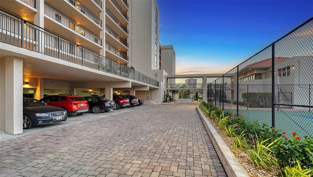 420 BEACH ROAD #706 Sarasota, FL 34242