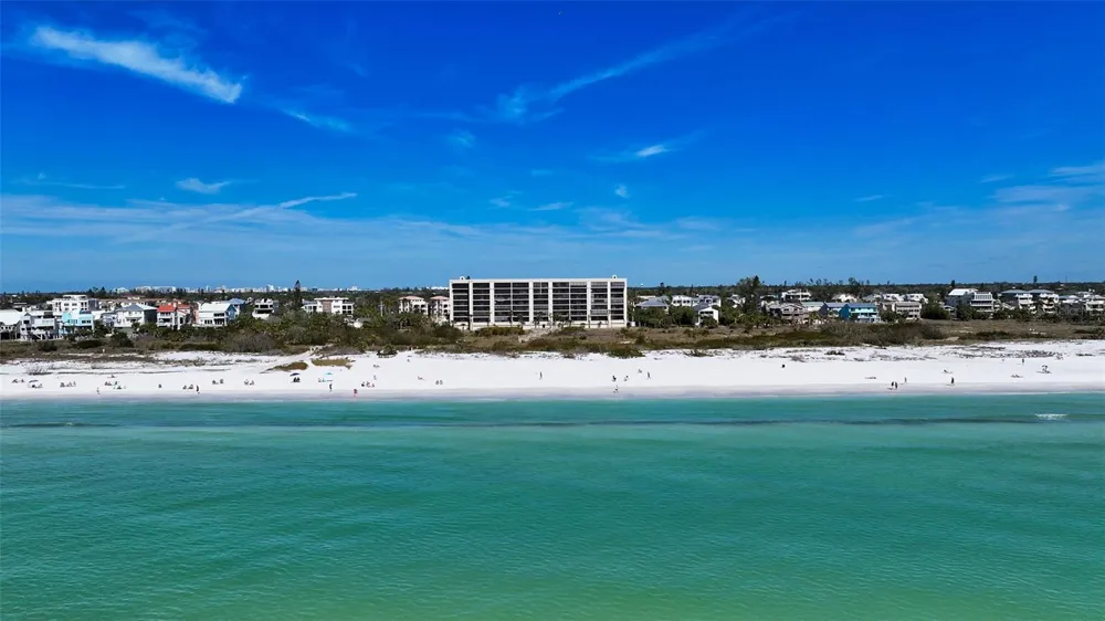 420 BEACH ROAD #706 Sarasota, FL 34242