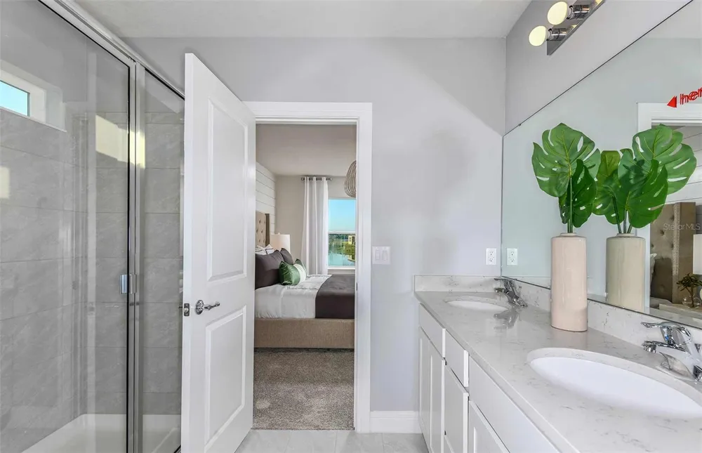 10511 SAPPHIRE BREEZE COVE Parrish, FL 34219