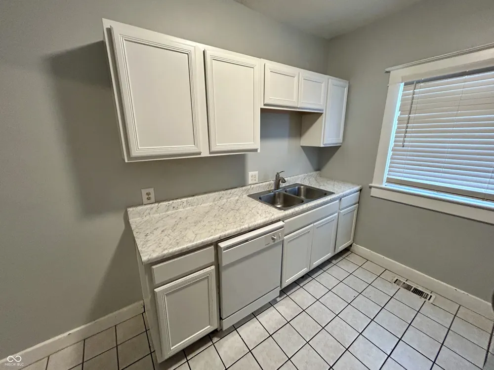 2821 New Jersey Street Indianapolis, IN 46205