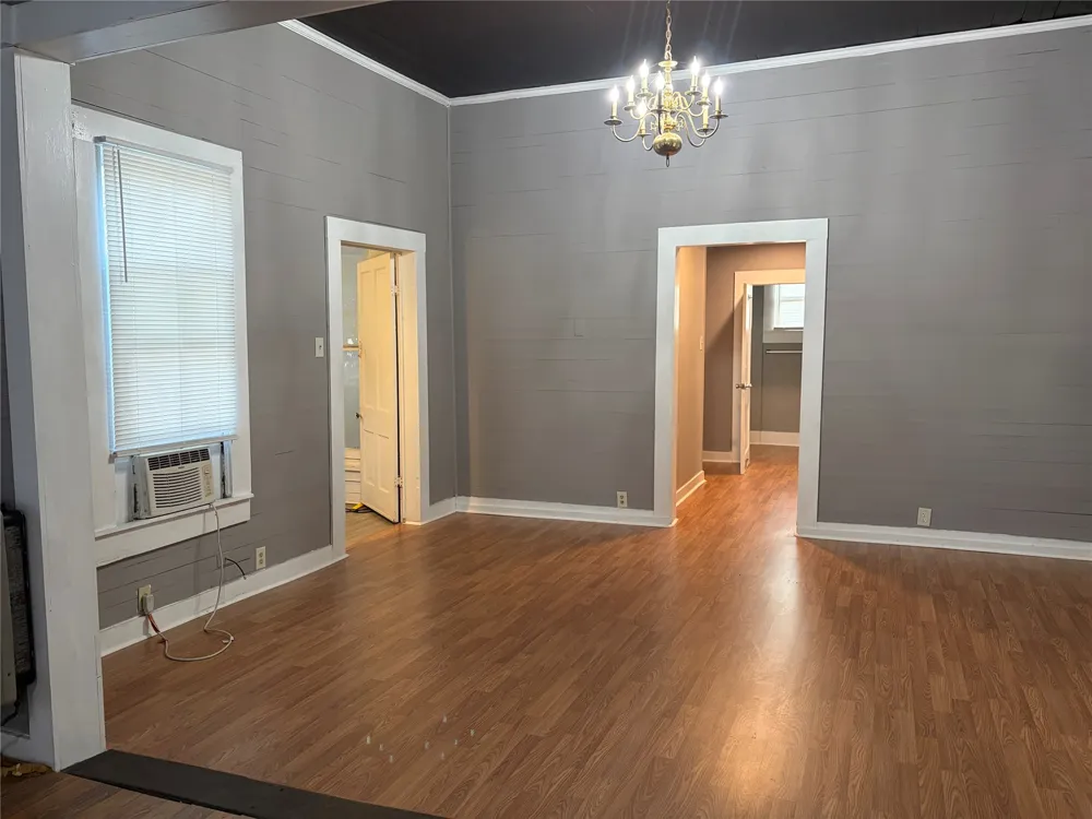 910 Bunton Lane #E Kyle, TX 78640
