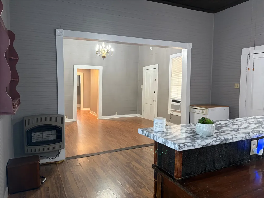 910 Bunton Lane #E Kyle, TX 78640
