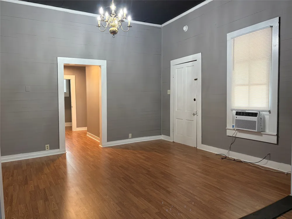 910 Bunton Lane #E Kyle, TX 78640