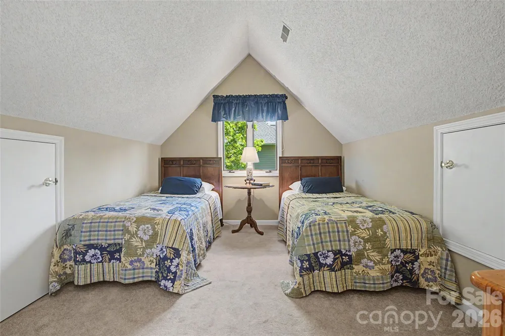 104 Overlook Drive Flat Rock, NC 28731
