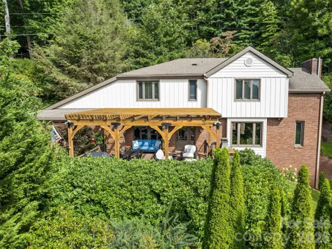 474 Scenic Circle