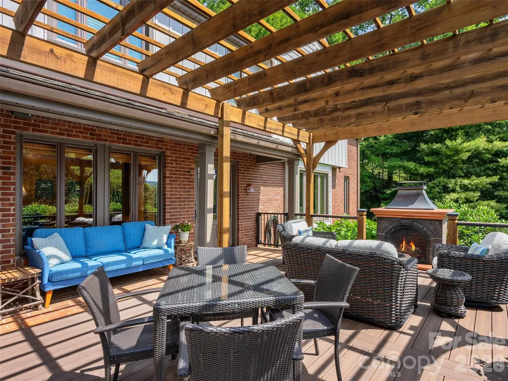 474 Scenic Circle Waynesville, NC 28786