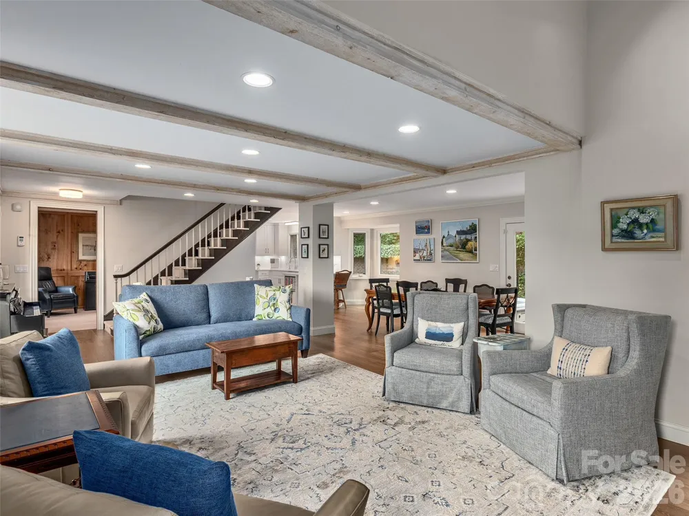 474 Scenic Circle Waynesville, NC 28786