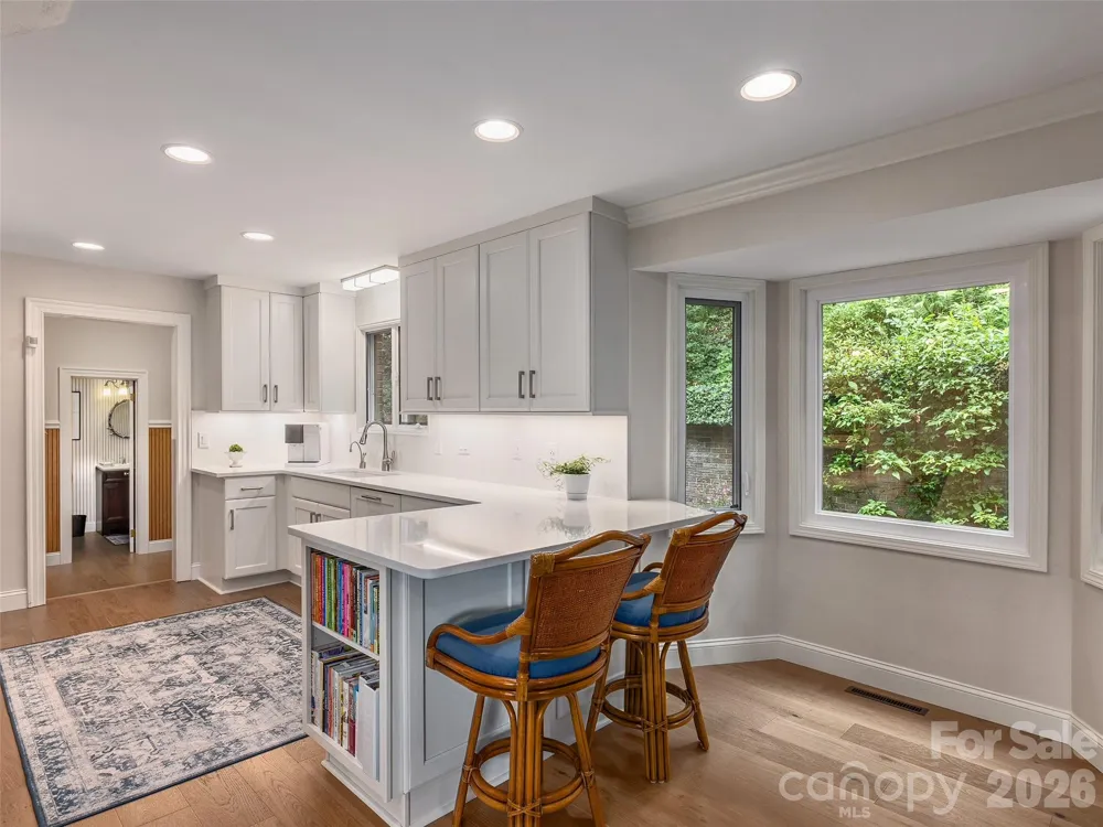 474 Scenic Circle Waynesville, NC 28786