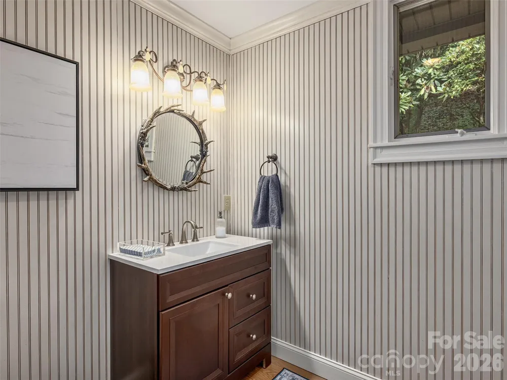 474 Scenic Circle Waynesville, NC 28786