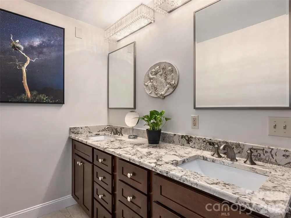 474 Scenic Circle Waynesville, NC 28786