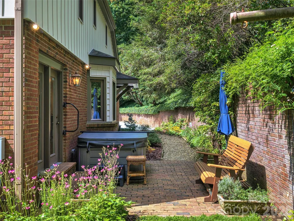 474 Scenic Circle Waynesville, NC 28786