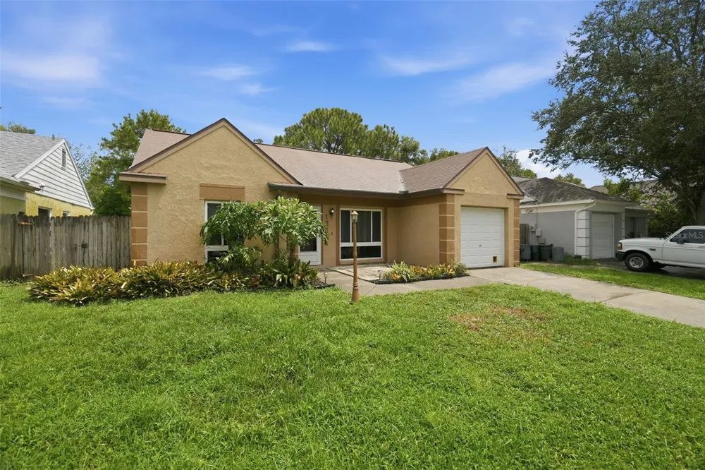 12151 76TH STREET Largo, FL 33773