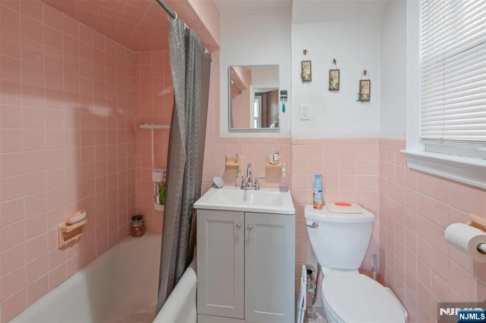 307 Washington Avenue Hackensack, NJ 07601