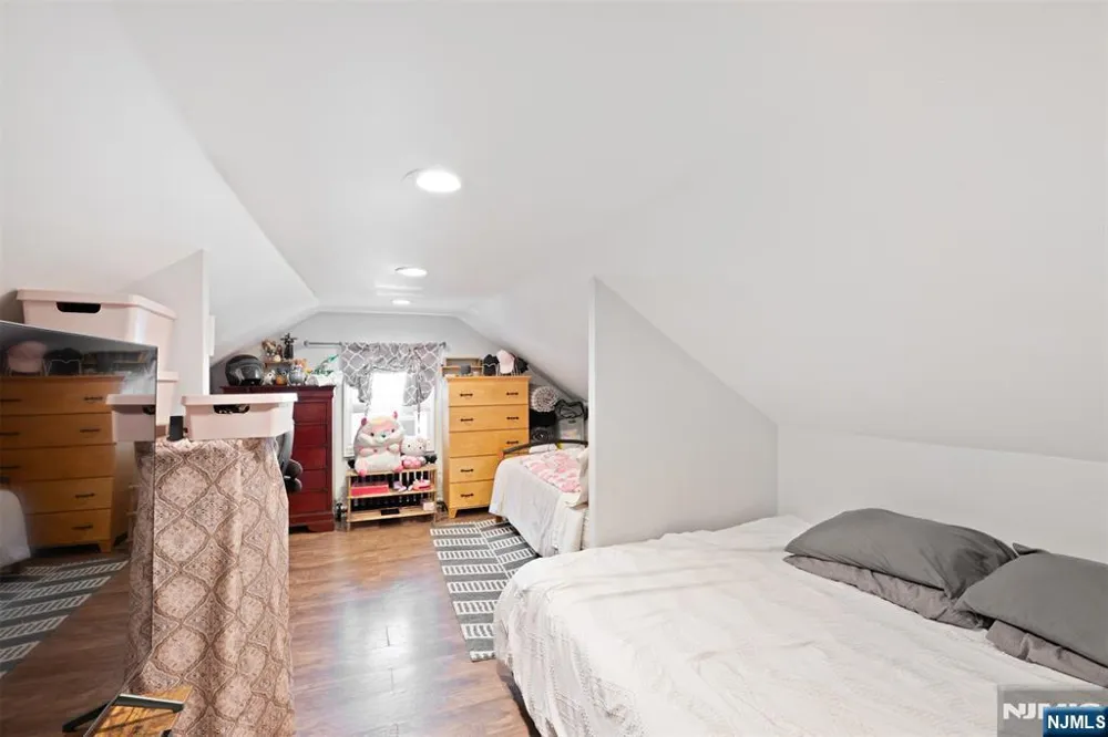 307 Washington Avenue Hackensack, NJ 07601