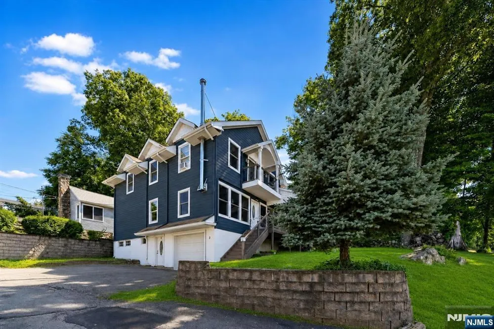 2 San Bar Drive Jefferson Township, NJ 07849