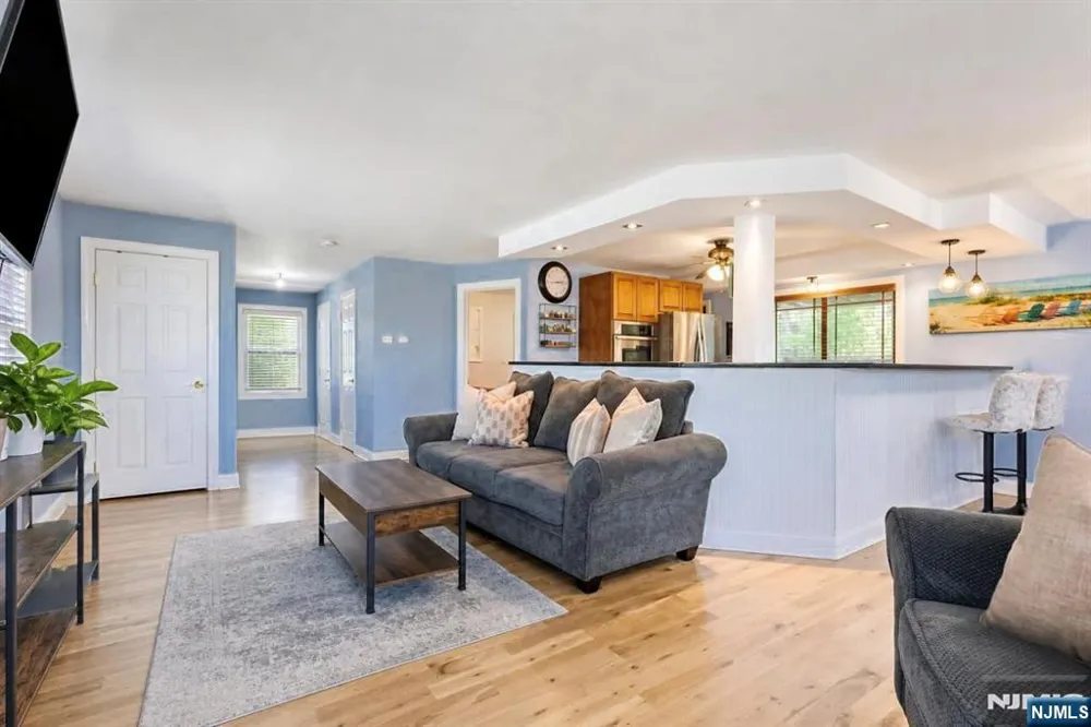 2 San Bar Drive Jefferson Township, NJ 07849