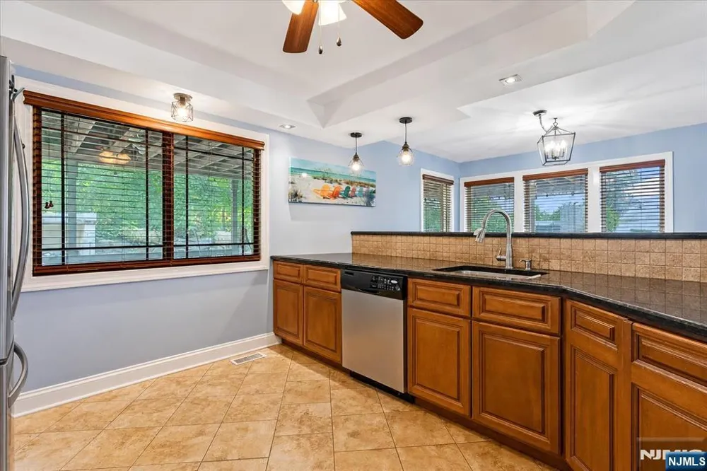 2 San Bar Drive Jefferson Township, NJ 07849