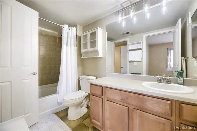 23510 E Alamo Place #E Aurora, CO 80016