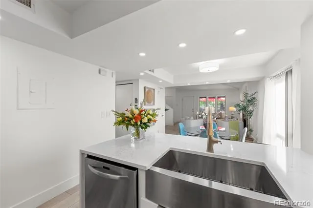 221 S Garfield Street #103 Denver, CO 80209