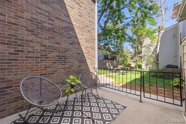 221 S Garfield Street #103 Denver, CO 80209