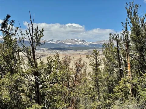 5013 Middle Fork Vista