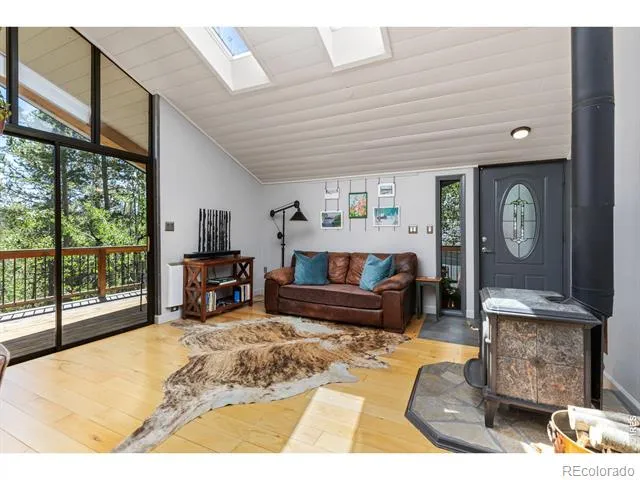 415 Upper Travis Gulch Road Black Hawk, CO 80422