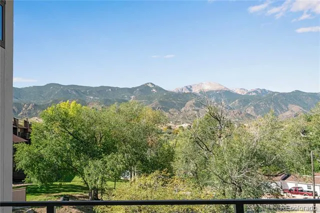 2260 Glenn Street Colorado Springs, CO 80904