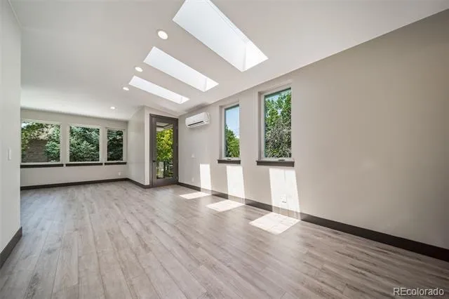 1400 Lodge Lane Boulder, CO 80303