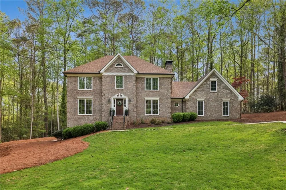 8025 River Circle Sandy Springs, GA 30350