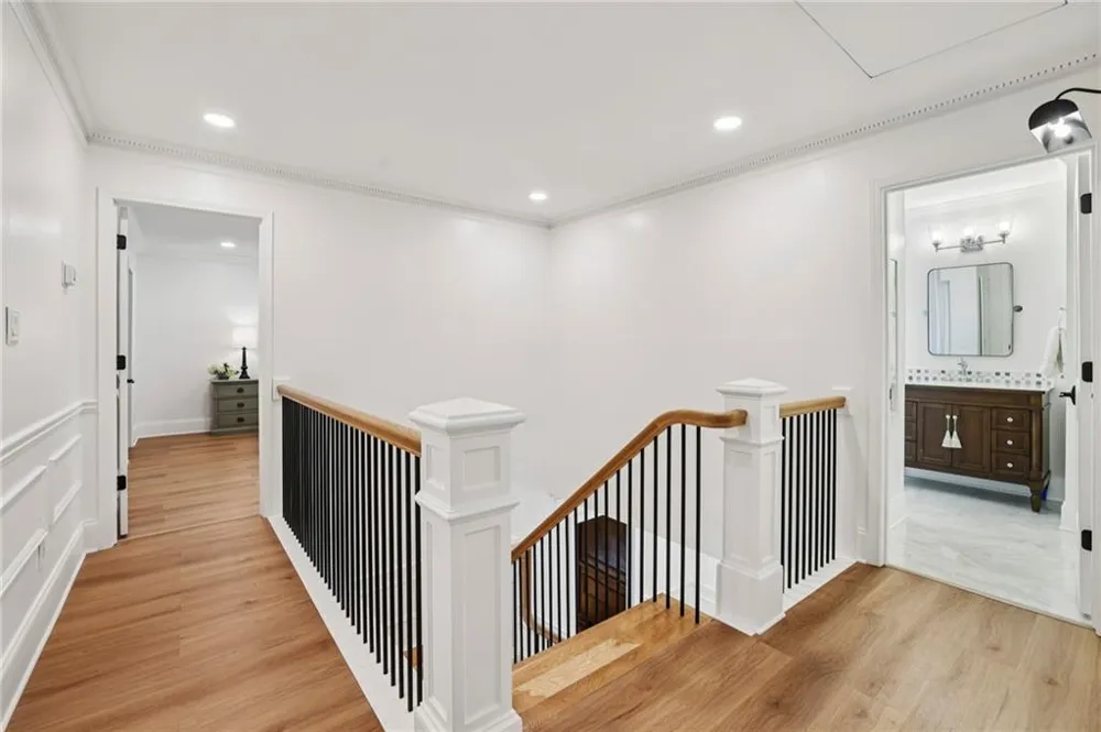 8025 River Circle Sandy Springs, GA 30350