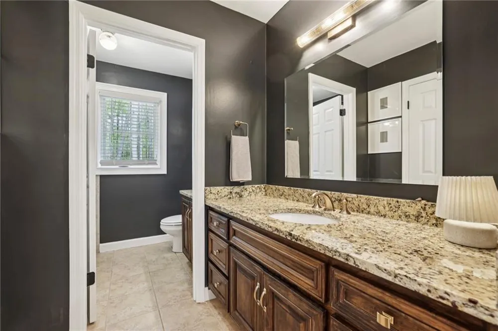 8025 River Circle Sandy Springs, GA 30350