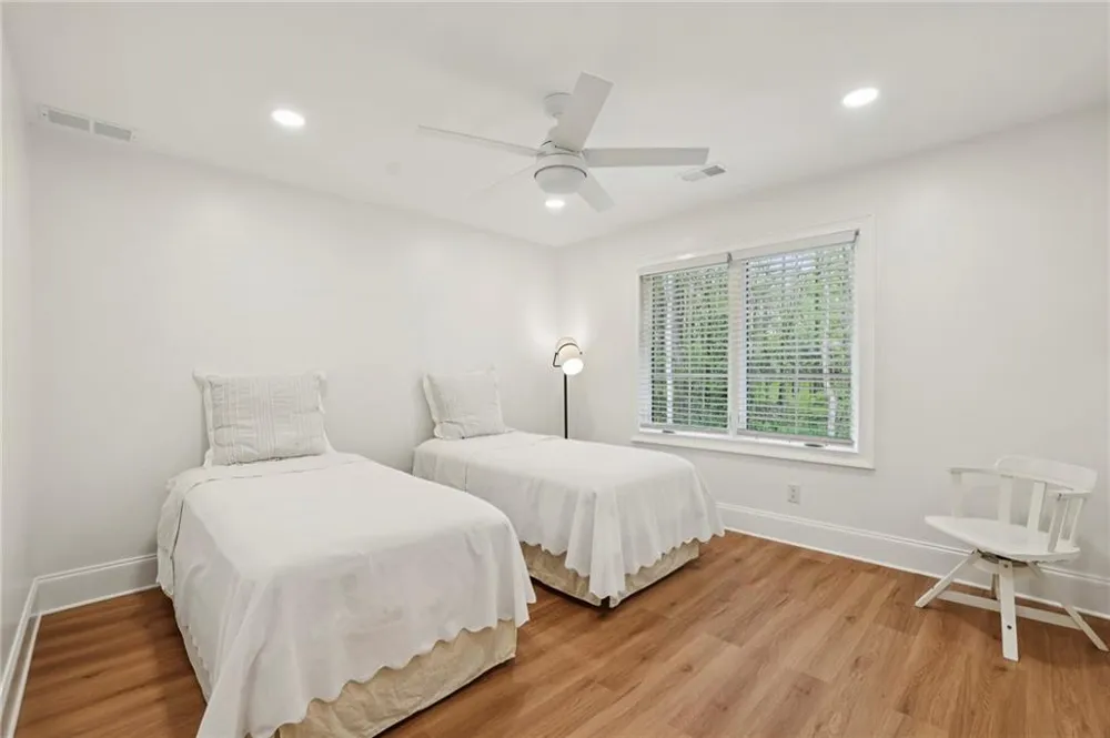 8025 River Circle Sandy Springs, GA 30350